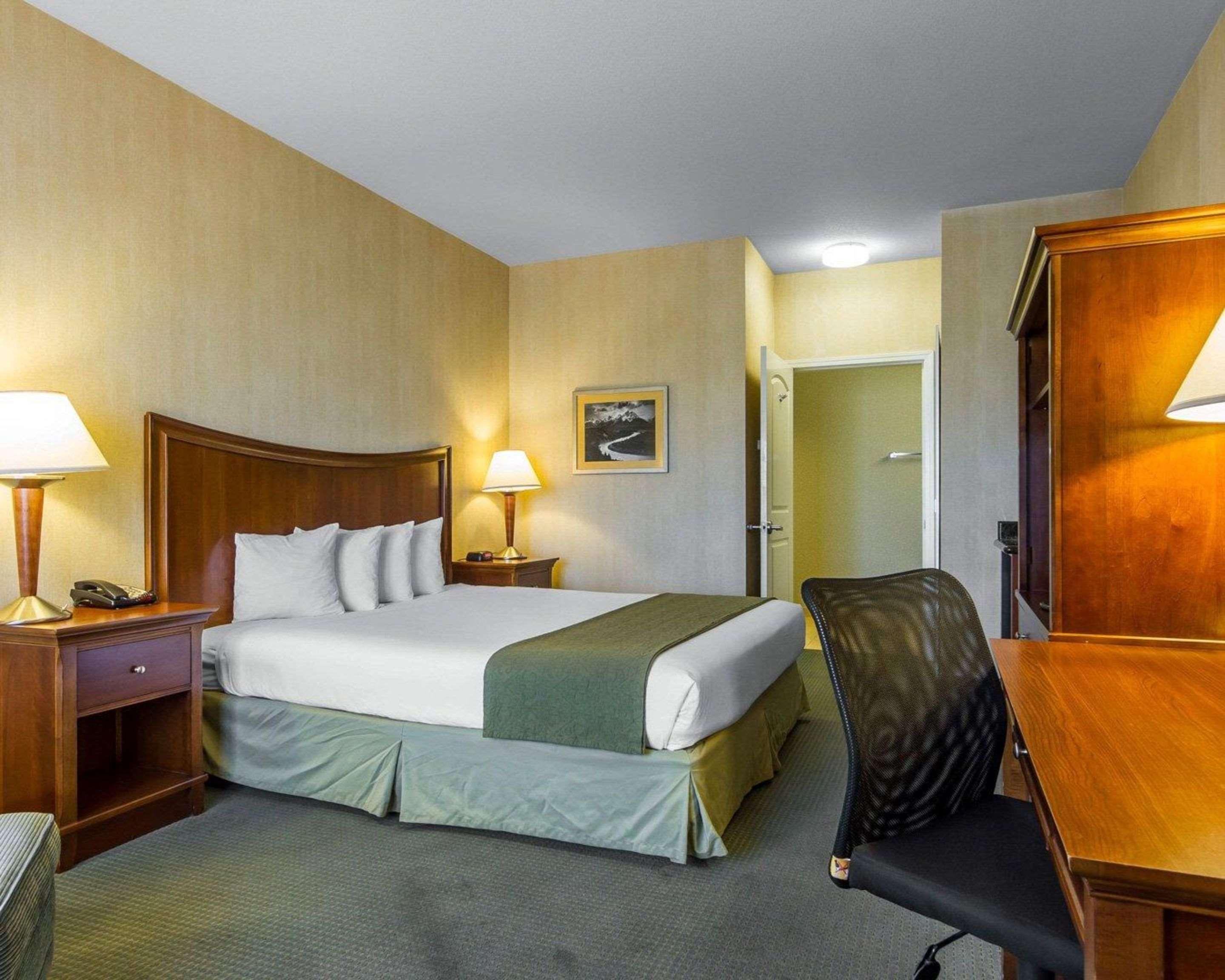Quality Inn & Suites Livermore Wine Country Buitenkant foto