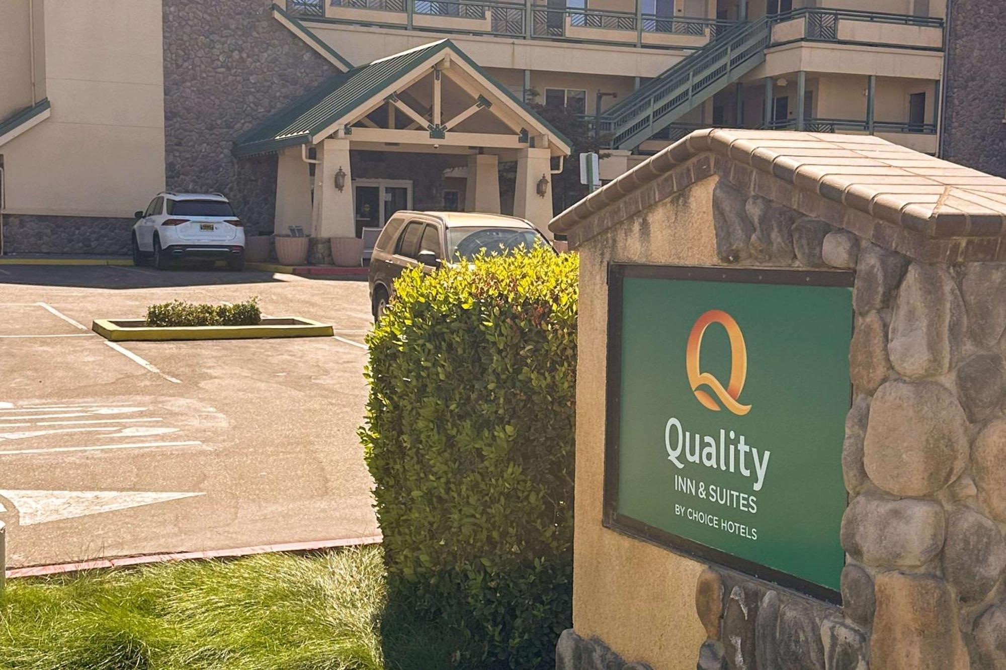 Quality Inn & Suites Livermore Wine Country Buitenkant foto
